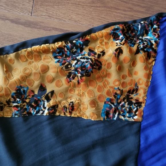 HD in Paris Dress - Picture 5 of 7